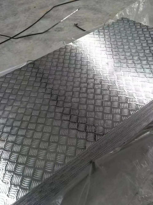 宜昌鑫合建筑砌塊銷售 聚焦4.5mm鋁板經(jīng)營，打造品質(zhì)工程新標桿